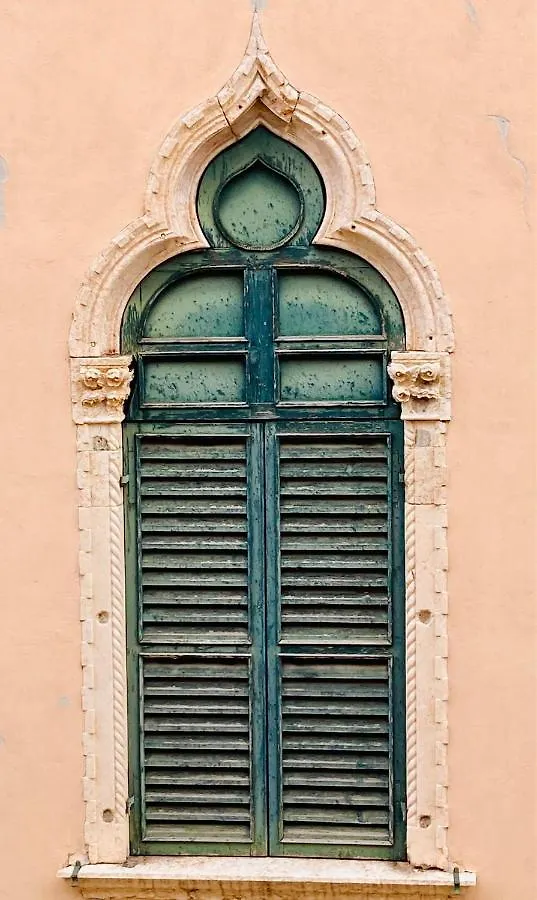 Un Punto Al Cuore A Verona